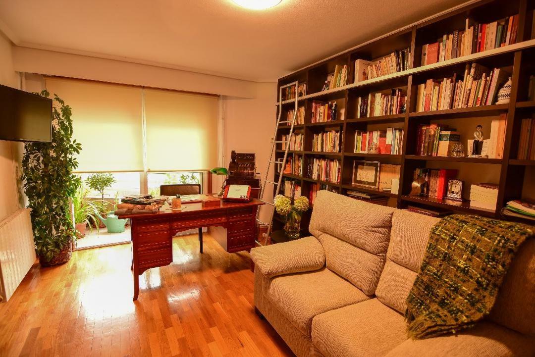 Vivienda Caseiro Оуренсе Екстериор снимка
