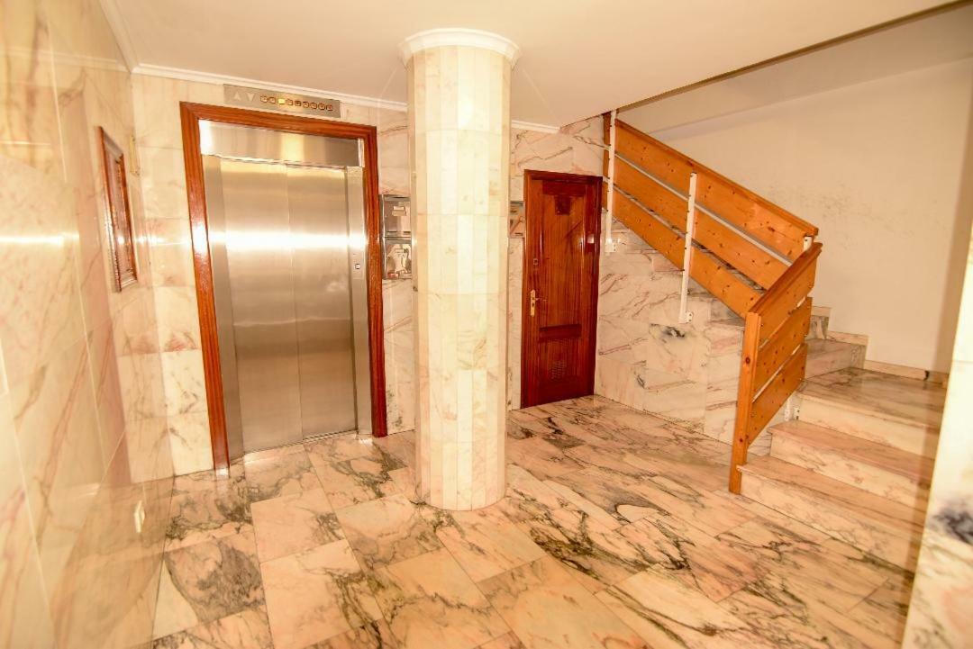 Vivienda Caseiro Оуренсе Екстериор снимка